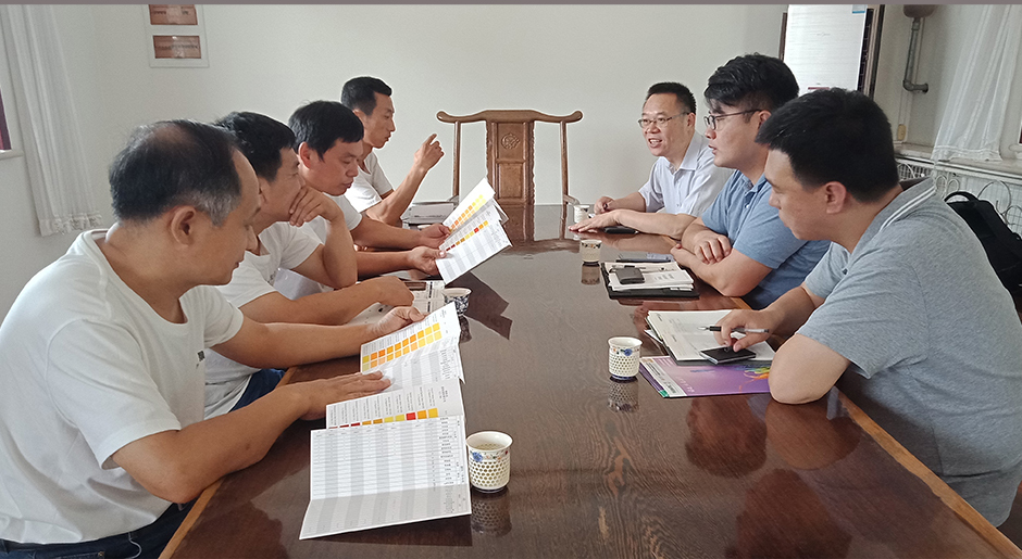 比利時(shí)卡佩勒顏料公司與我公司技術(shù)交流會(huì)召開